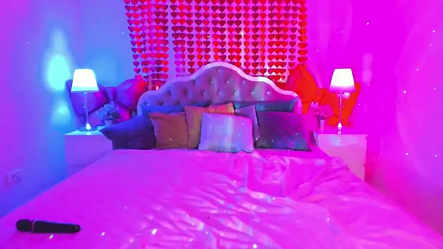 CamillaDreamer online show from February 12, 2026, 6:36 pm