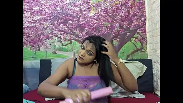 indianswtbella online show from July 6, 2026, 5:04 am