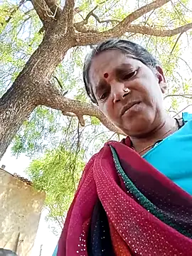 Snapshot of Rs_sonam chatting on June 5, 2026, 9:15 am Rs sonam online show from June 5, 2026, 9:15 am