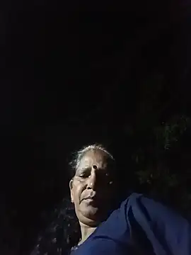 Snapshot of Rs_sonam chatting on June 8, 2026, 3:23 pm Rs sonam online show from June 8, 2026, 3:23 pm