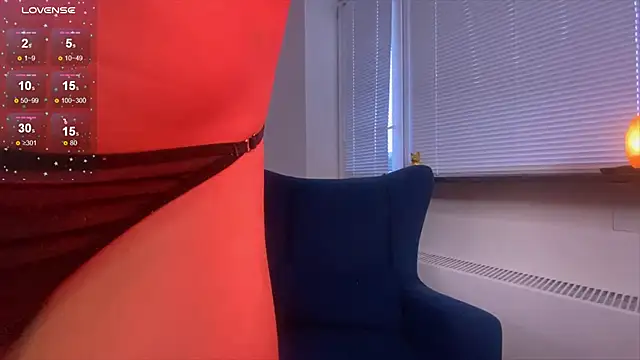 Snapshot of Sienna_Mi_ chatting on November 26, 2025, 5:19 am Sienna Mi online show from November 26, 2025, 5:19 am