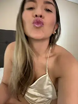 Mariana gom online show from July 8, 2026, 2:21 pm