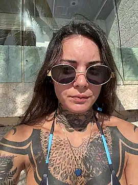 lurosscy online show from November 30, 2025, 3:16 pm