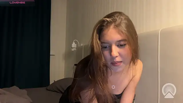 Snapshot of Rin_the_mermaid_ chatting on October 2, 2025, 7:32 pm Rin the mermaid online show from October 2, 2025, 7:32 pm