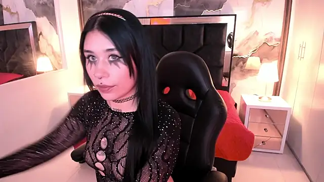Snapshot of SusanVilla chatting on May 21, 2026, 8:16 pm SusanVilla online show from May 21, 2026, 8:16 pm