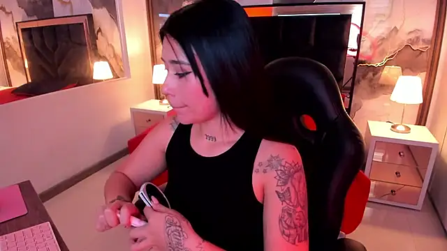 Snapshot of SusanVilla chatting on May 29, 2026, 7:45 pm SusanVilla online show from May 29, 2026, 7:45 pm