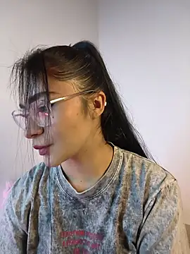 Snapshot of In-Ur-dreams chatting on November 29, 2025, 7:06 pm In-Ur-dreams online show from November 29, 2025, 7:06 pm