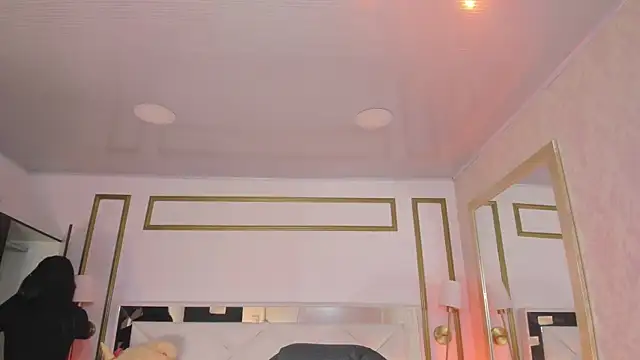 i kristi online show from March 6, 2026, 8:27 pm