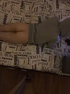 Xbunny13X online show from October 9, 2025, 3:48 am