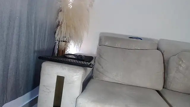 Snapshot of Adrew_fox chatting on October 15, 2025, 1:22 pm Adrew fox online show from October 15, 2025, 1:22 pm