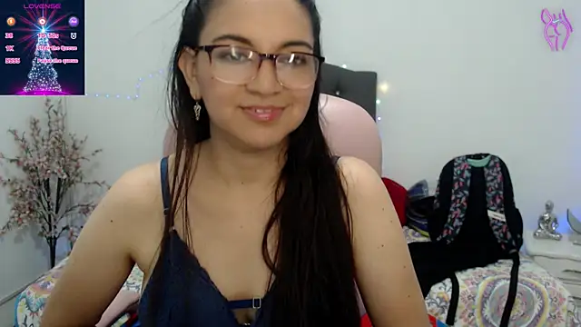 Snapshot of astrolover_ chatting on December 16, 2025, 1:32 am astrolover online show from December 16, 2025, 1:32 am