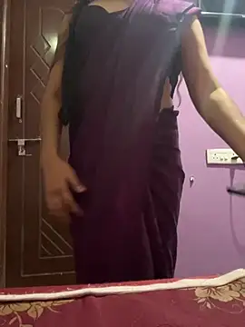 Snapshot of TeluguIshu_teen20 chatting on November 22, 2025, 4:50 pm TeluguIshu teen20 online show from November 22, 2025, 4:50 pm