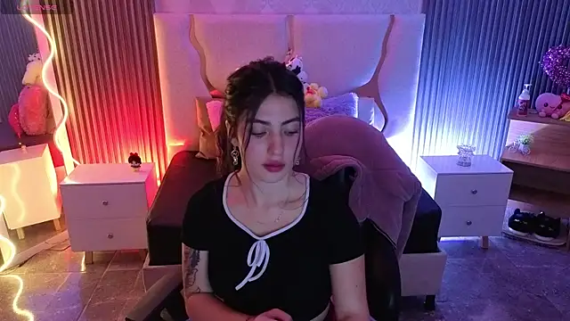 Ixchel tay online show from April 23, 2026, 4:24 am