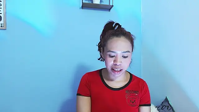 luna hawks online show from October 29, 2025, 8:05 am