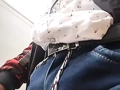 Snapshot of Angel_3-0 chatting on October 28, 2025, 8:22 pm Angel 3-0 online show from October 28, 2025, 8:22 pm