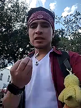 Snapshot of Angel_3-0 chatting on November 22, 2025, 6:18 pm Angel 3-0 online show from November 22, 2025, 6:18 pm