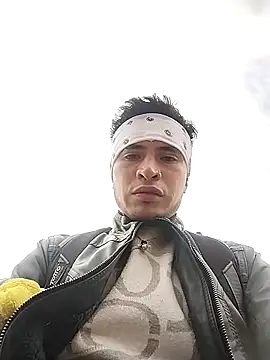 Snapshot of Angel_3-0 chatting on December 3, 2025, 8:29 pm Angel 3-0 online show from December 3, 2025, 8:29 pm