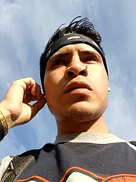 Snapshot of Angel_3-0 chatting on March 14, 2026, 10:04 pm Angel 3-0 online show from March 14, 2026, 10:04 pm