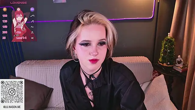 luna son online show from January 11, 2026, 9:31 pm