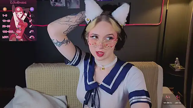 luna son online show from February 28, 2026, 11:06 pm