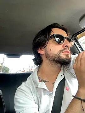 maximusdominus26 online show from October 13, 2025, 8:42 pm