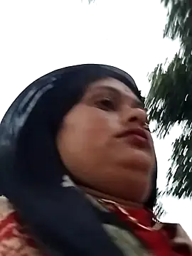 Snapshot of Na_shreya chatting on February 4, 2026, 1:22 am Na shreya online show from February 4, 2026, 1:22 am