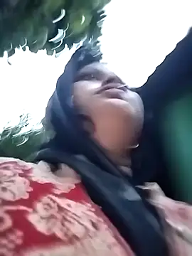 Snapshot of Na_shreya chatting on February 19, 2026, 1:12 am Na shreya online show from February 19, 2026, 1:12 am