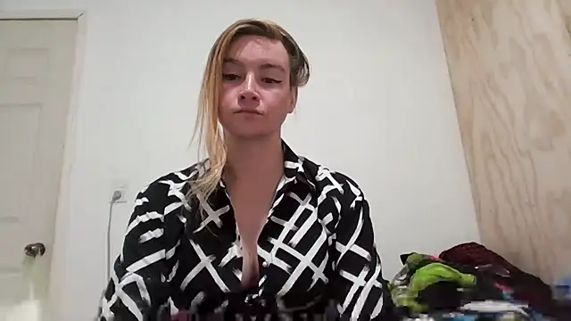 vagimosa online show from October 16, 2025, 8:26 am