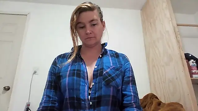 vagimosa online show from November 5, 2025, 3:28 am