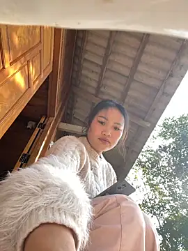 Snapshot of Liu30 chatting on December 1, 2025, 8:19 am Liu30 online show from December 1, 2025, 8:19 am