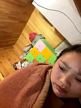 Snapshot of Liu30 chatting on December 17, 2025, 3:40 pm Liu30 online show from December 17, 2025, 3:40 pm