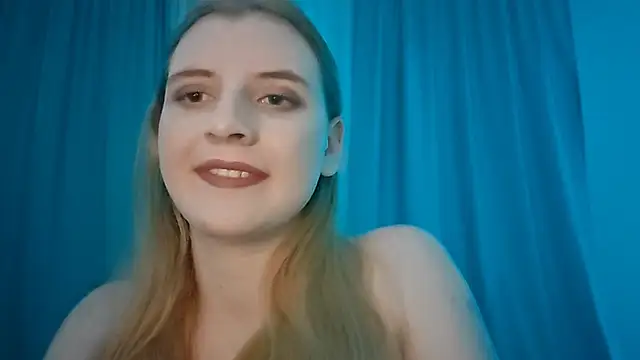 Snapshot of LynteriLain chatting on November 21, 2025, 8:51 pm LynteriLain online show from November 21, 2025, 8:51 pm