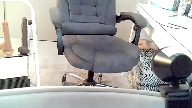 Jockstrap3x online show from December 16, 2025, 1:16 pm