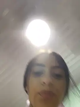 Snapshot of miluwatson chatting on November 5, 2025, 8:09 pm miluwatson online show from November 5, 2025, 8:09 pm