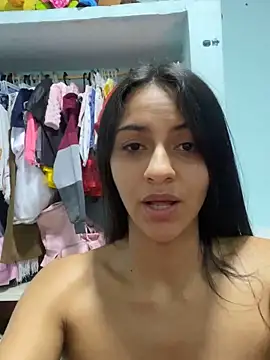 Snapshot of miluwatson chatting on November 13, 2025, 3:49 am miluwatson online show from November 13, 2025, 3:49 am