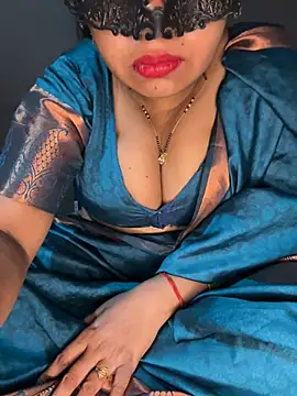 Snapshot of Hot__bhabhi_99 chatting on August 3, 2026, 2:43 am Hot bhabhi 99 online show from August 3, 2026, 2:43 am