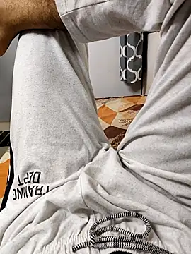 Snapshot of Mallu_kalikar_69 chatting on November 8, 2025, 4:40 pm Mallu kalikar 69 online show from November 8, 2025, 4:40 pm