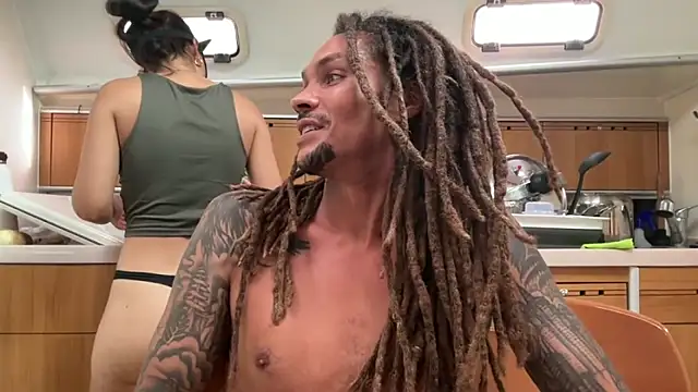 Snapshot of Monk_and_Mia chatting on October 12, 2025, 1:54 pm Monk and Mia online show from October 12, 2025, 1:54 pm