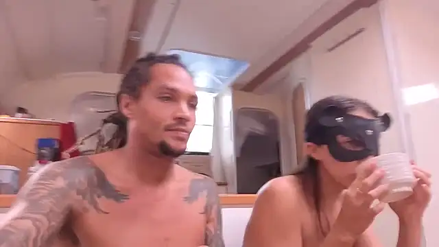 Snapshot of Monk_and_Mia chatting on November 15, 2025, 1:18 pm Monk and Mia online show from November 15, 2025, 1:18 pm