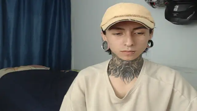 Kuregari xs online show from November 27, 2025, 7:10 am