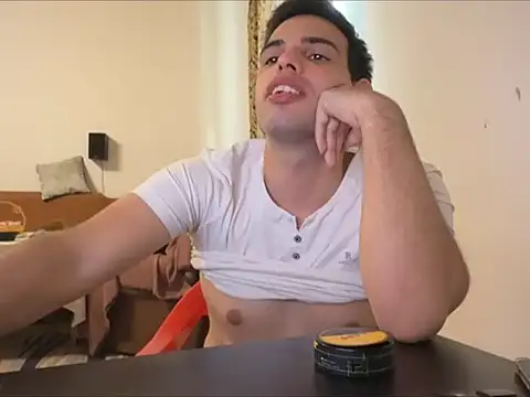 Snapshot of _Djonson_ chatting on September 30, 2025, 5:12 am Djonson online show from September 30, 2025, 5:12 am