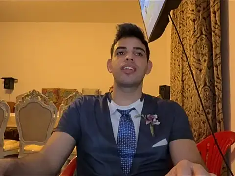 Snapshot of _Djonson_ chatting on December 16, 2025, 5:40 pm Djonson online show from December 16, 2025, 5:40 pm