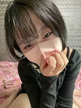 Snapshot of _JINA_tan chatting on November 11, 2025, 12:27 pm JINA tan online show from November 11, 2025, 12:27 pm