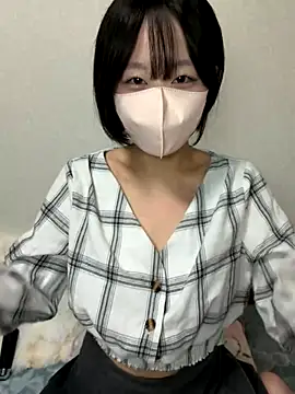 Snapshot of _JINA_tan chatting on November 26, 2025, 12:17 pm JINA tan online show from November 26, 2025, 12:17 pm