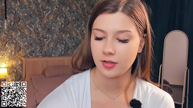 Snapshot of MondoNeko chatting on November 21, 2025, 7:07 am MondoNeko online show from November 21, 2025, 7:07 am