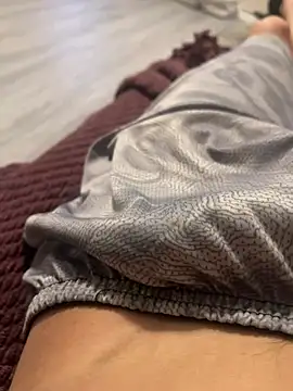 littleguybigdick1564 online show from March 12, 2026, 7:14 am