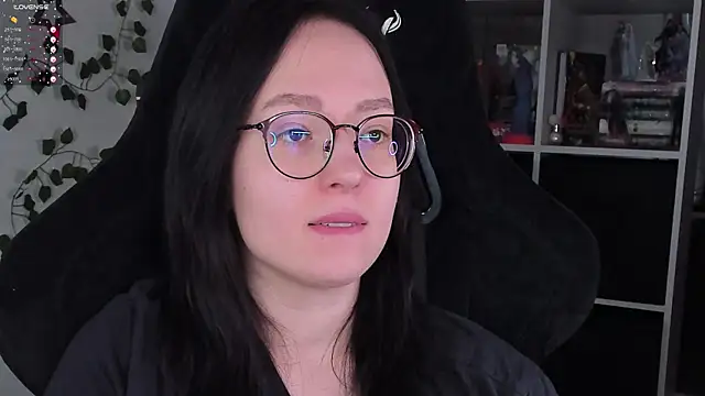 power robynn online show from October 15, 2025, 9:20 am