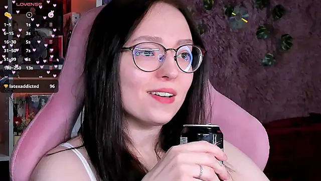 Snapshot of power_robynn chatting on July 9, 2026, 3:49 pm power robynn online show from July 9, 2026, 3:49 pm
