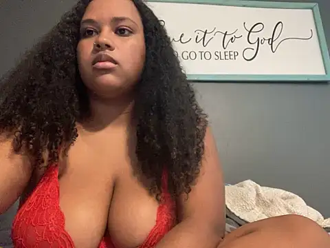 Snapshot of nicolette356 chatting on October 20, 2025, 11:38 pm nicolette356 online show from October 20, 2025, 11:38 pm