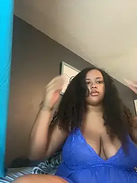 Snapshot of nicolette356 chatting on October 22, 2025, 5:13 pm nicolette356 online show from October 22, 2025, 5:13 pm